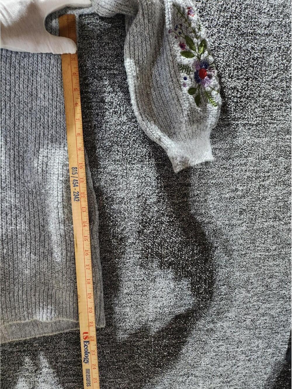 By Design Women's Gray Knit Embroidered Open Front Cardigan Sweater Floral L - Picture 6 of 12
